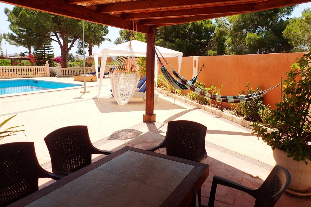 Villa Buganvilla Elche Exterior photo