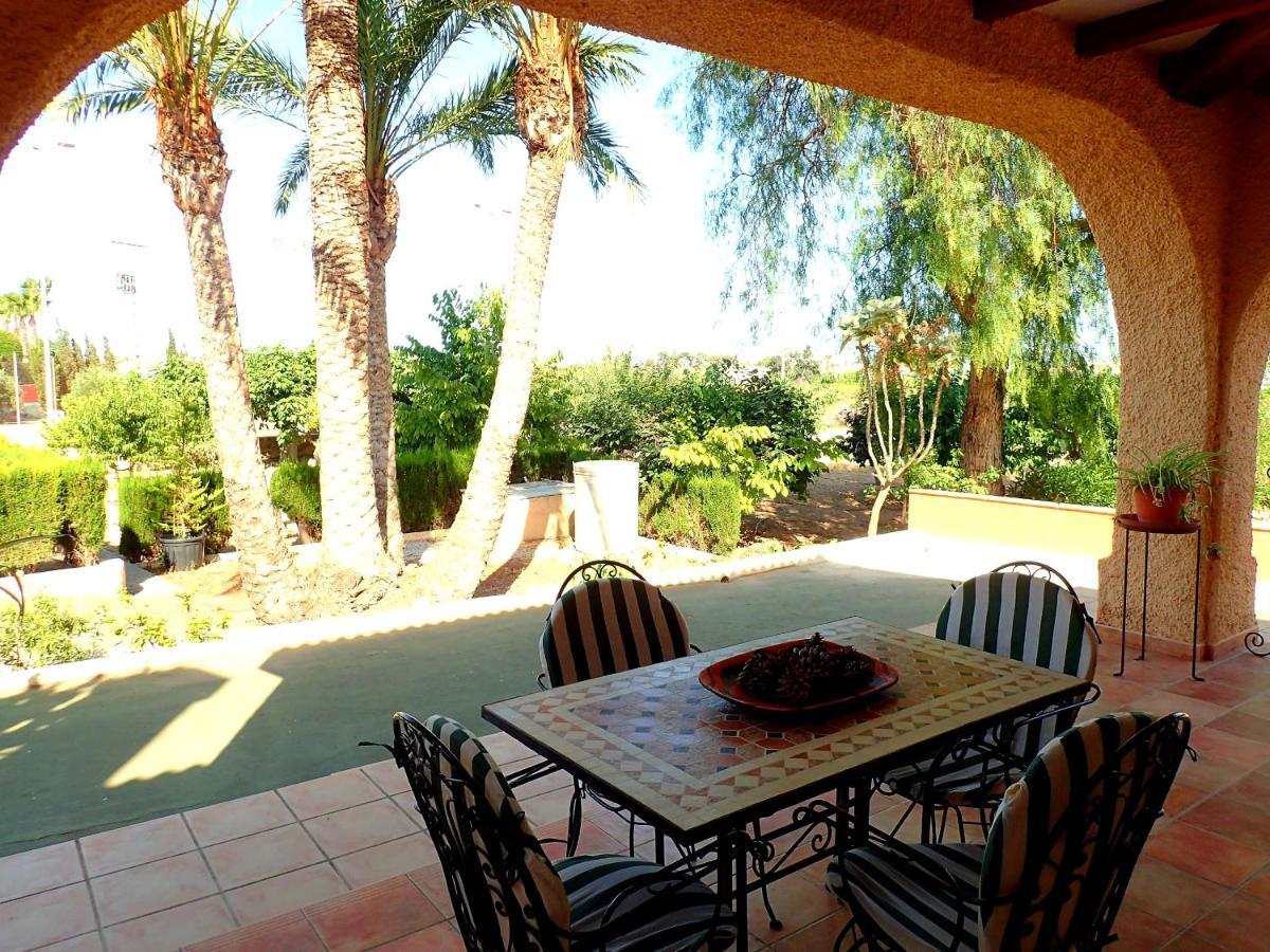 Villa Buganvilla Elche Exterior photo